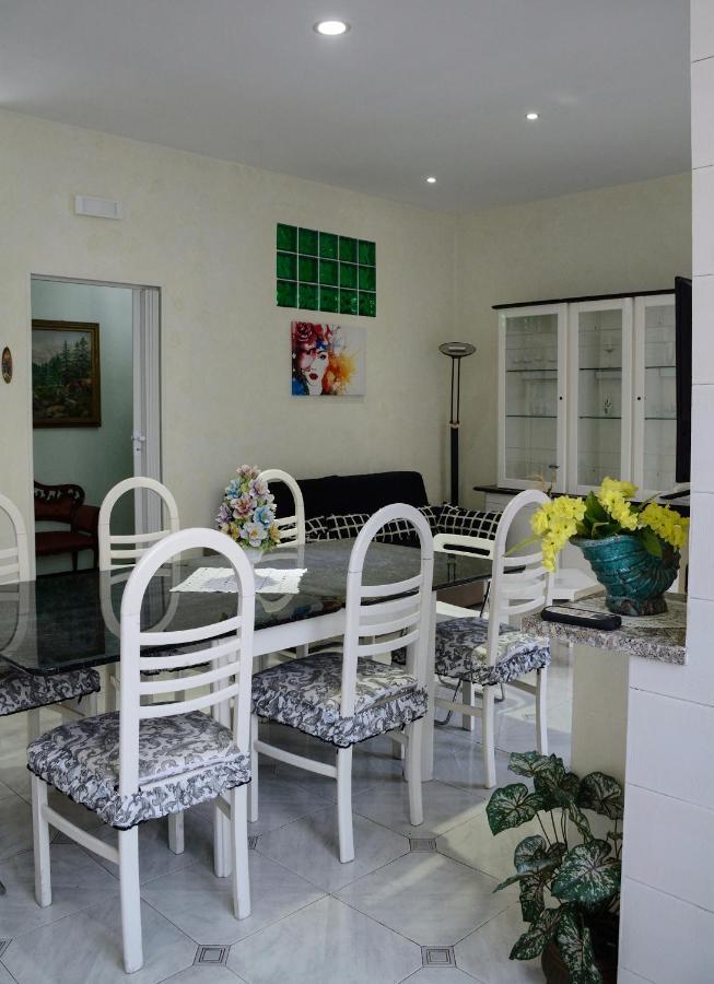 Residenza Margherita - Centralissima Salerno Exterior foto