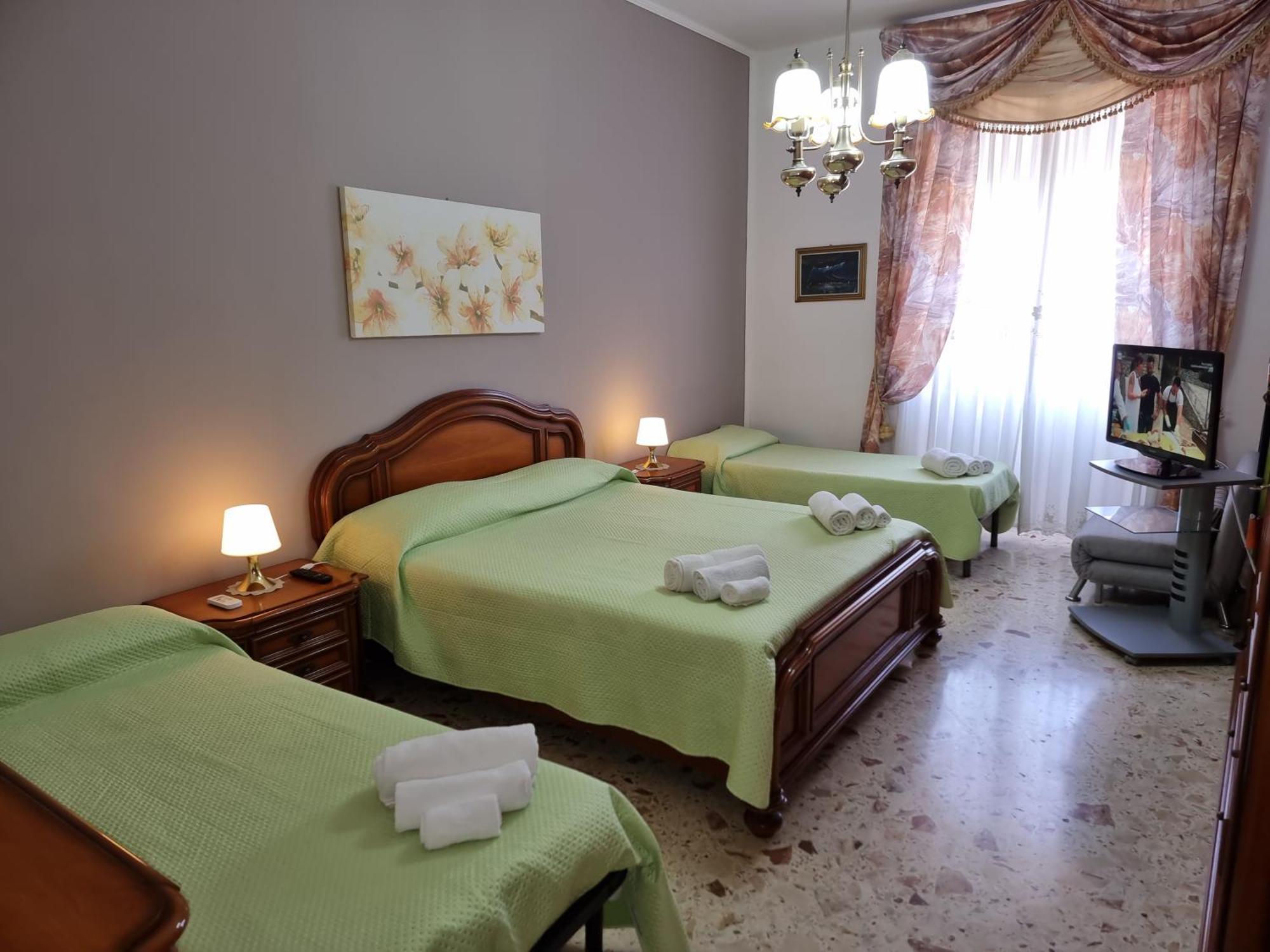 Residenza Margherita - Centralissima Salerno Exterior foto